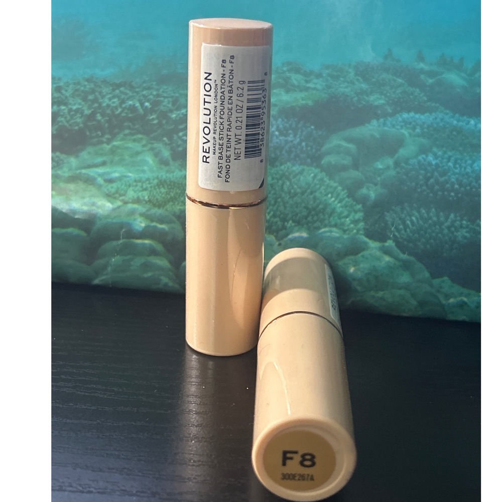 2X REVOLUTION Fast Base Stick  Foundation Shade F8‎